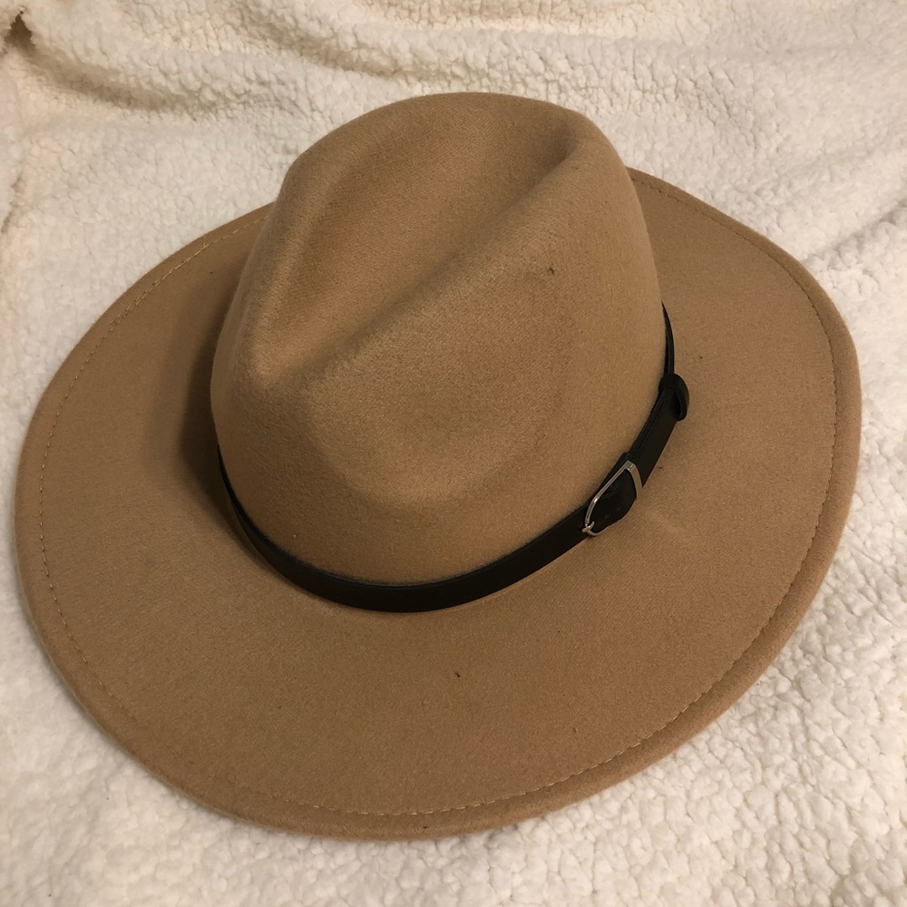 Blogger Fall Hat 🍂